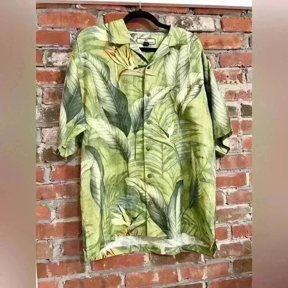 Tommy Bahama Bird Of Paradise 100% Silk Size M - Picture 1 of 7